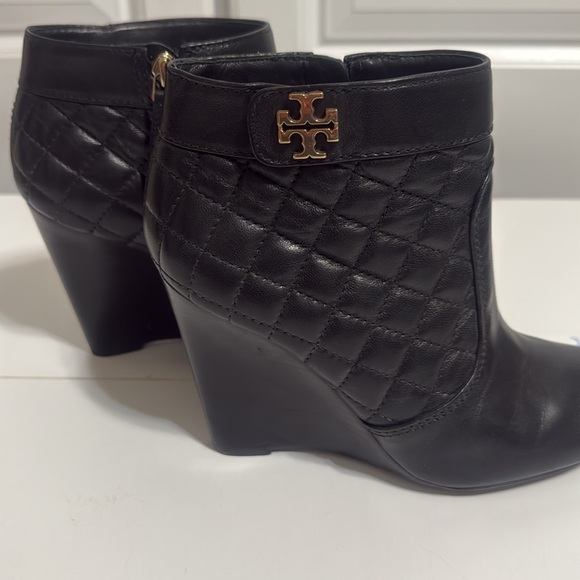 Tory Burch Leila quilted wedge ankle booties - Picture 6 of 7